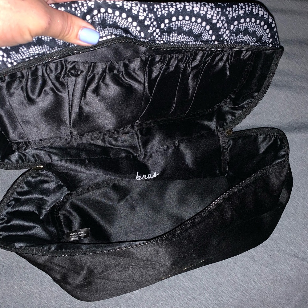 Victoria secret bra bag